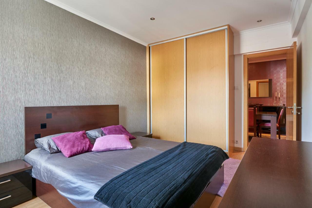 Apartamento In Bed With Lisbon 4E Amadora Exterior foto