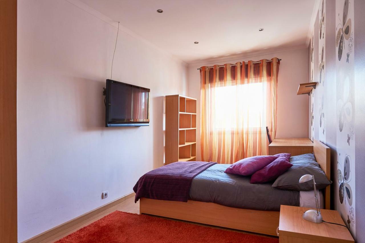 Apartamento In Bed With Lisbon 4E Amadora Exterior foto